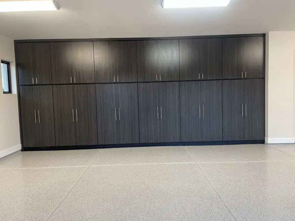 Large garage cabinet system